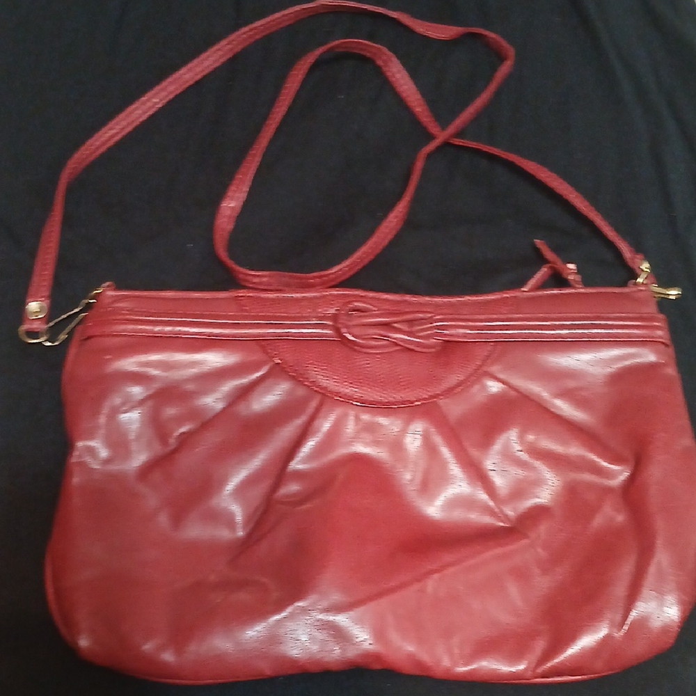Gitano Elegant Red Shoulder Bag